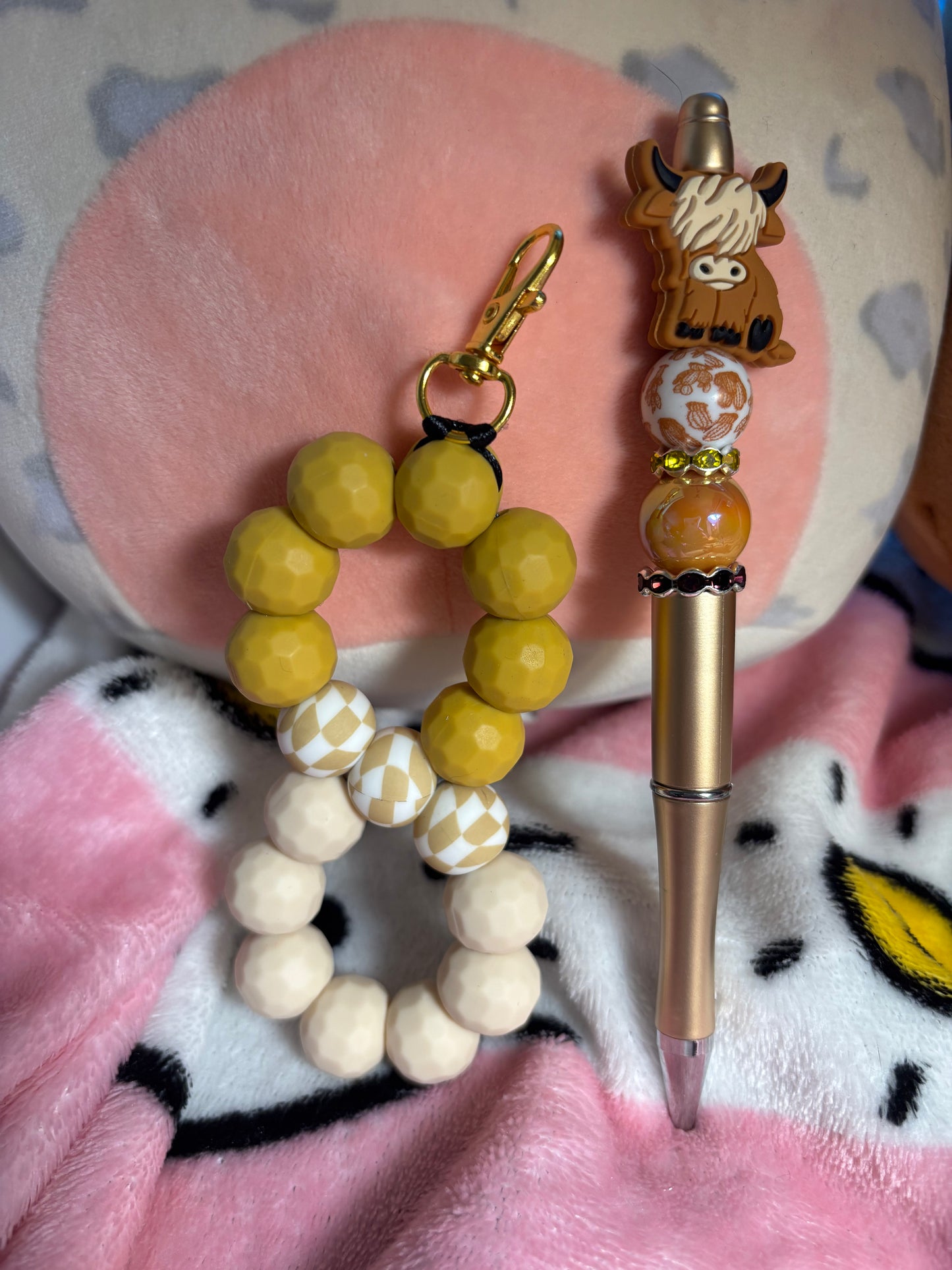 Infinity and Pen sets