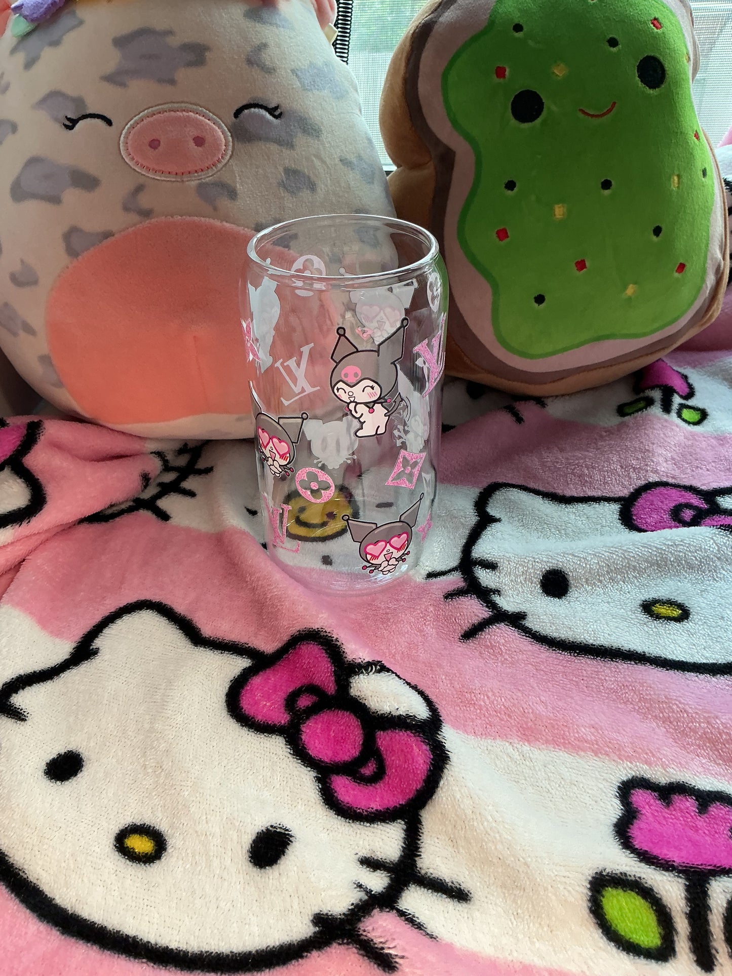 UVDFW Cups with lid and straw
